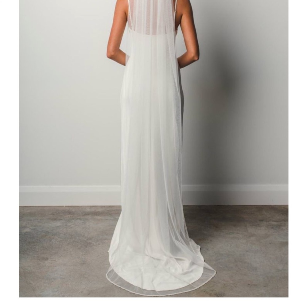 Selling Grace Loves Lace Mandala veil. Worn once to try on with wedding dress.
